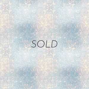 ✨SOLD✨